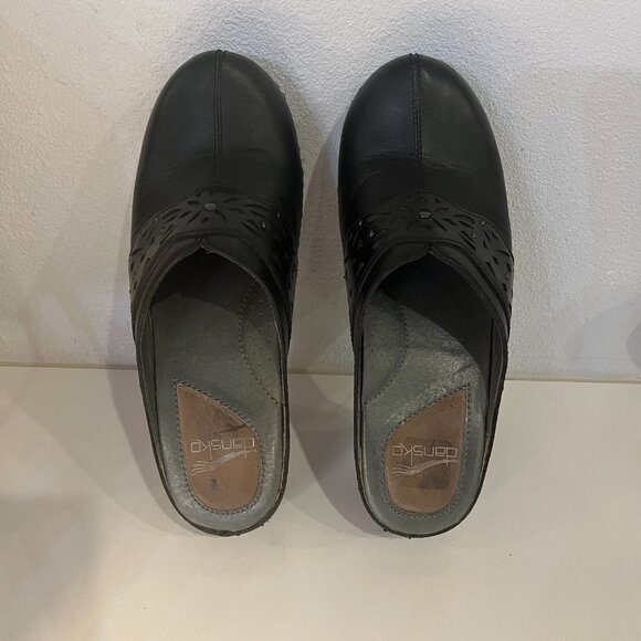 Dansko clogs size 7 - Picture 6 of 14